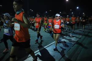 BIB: 509, 28599, 503, 23253
                            <button type="button" onclick="openModal(10598344)" class="btn btn-primary btn-sm float-right btn-popup" data-toggle="modal" data-target=".modal-high-quality">
                        <i class="fas fa-shopping-cart"></i> Add to Cart
                    </button>
                                            <button type="button" onclick="isThisMe(10598344, true)" class="btn btn-success btn-sm float-right btn-popup btn-isme hidden" data-toggle="tooltip" data-placement="bottom" title="นี่คือรูปของคุณใช่ไหม คลิกที่นี่เพื่อเอาเข้าอัลบั้ม">
                        <i class="fas fa-plus"></i> Add to album
                    </button>
                    <button type="button" onclick="isThisMe(10598344, false)" class="btn btn-warning btn-sm float-right btn-popup btn-isnotme hidden">
                        <i class="fas fa-ban"></i> Remove from album
                    </button>